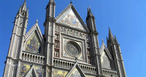 Le Duomo, Orvieto, Terni, Ombrie. Auteur et Copyright Marco Ramerini