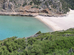 La spiaggia di Cala Domestica, Sardegna. Autore e Copyright Marco Ramerini