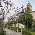 Giardino Ibleo e la chiesa di San Giacomo, Ragusa, Sicilia. Autore e Copyright Marco Ramerini